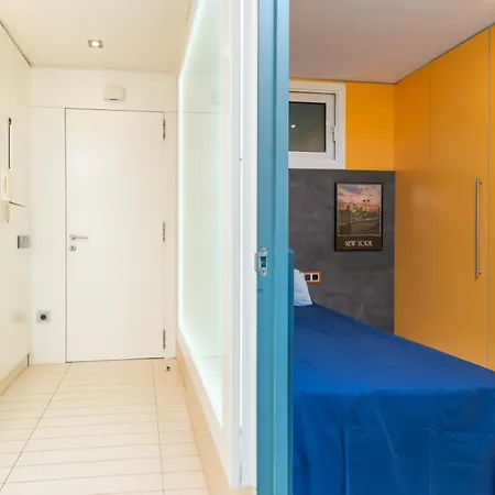 Apartment Super 2